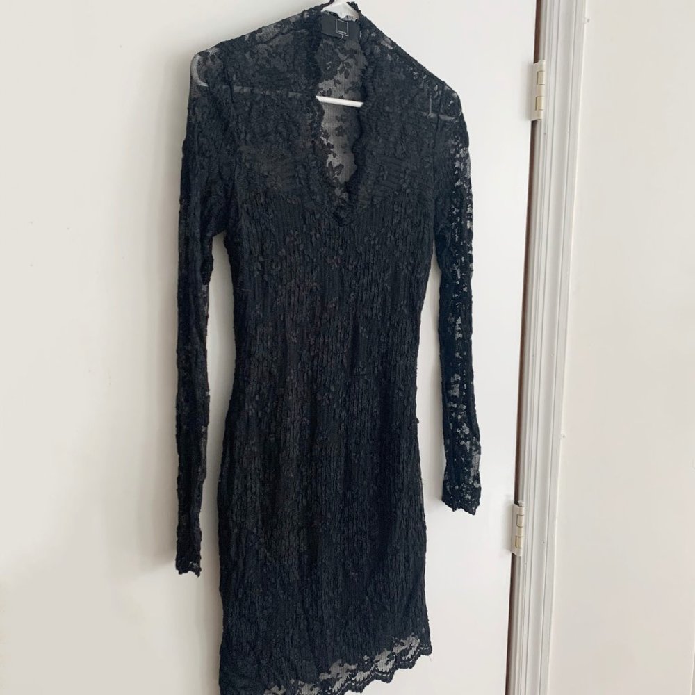 Doce Vita Lace Black Longsleeve Dress